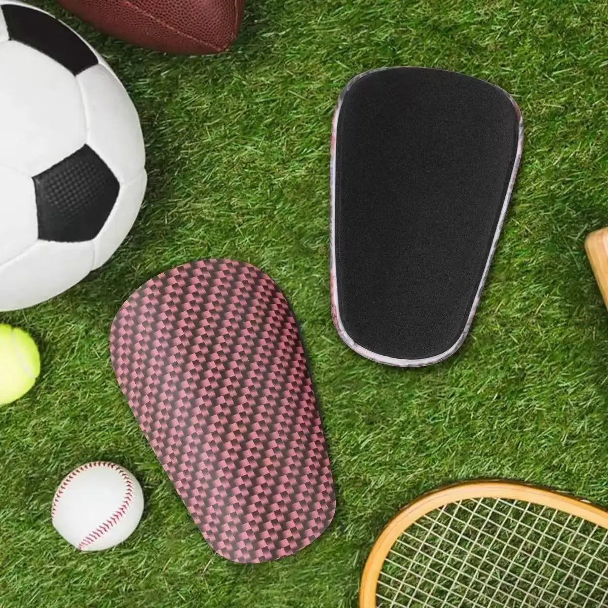 1 Paar Leichte Hochwertige Mini-Fußball-Schienbeinschoner |   Dicke, strapazierfähige Sport-Knieschoner für Männer und Frauen |   Geeignet für Fußball
