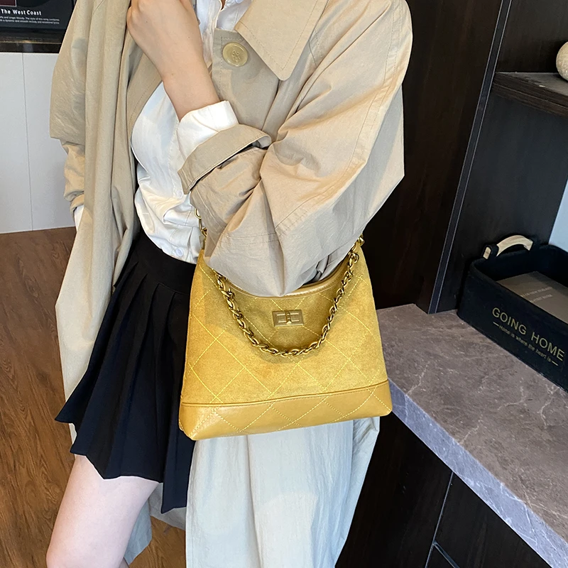 

Retro Classic Diaper Bag For Women Luxury Crossbody Handbag High-End Designer Minimalist Elegant Large Capacity Tote Bag