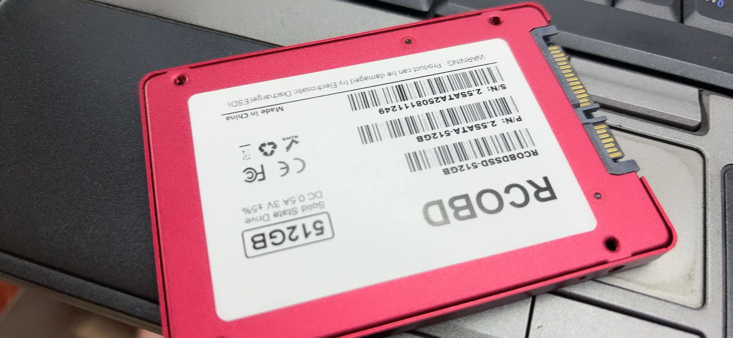 

RCOBD SSD Drive HDD 2.5 Hard Disk SSD 120GB 1TB 512GB 128GB 256GB HD SATA Disk Internal Hard Drive for Laptop Computer