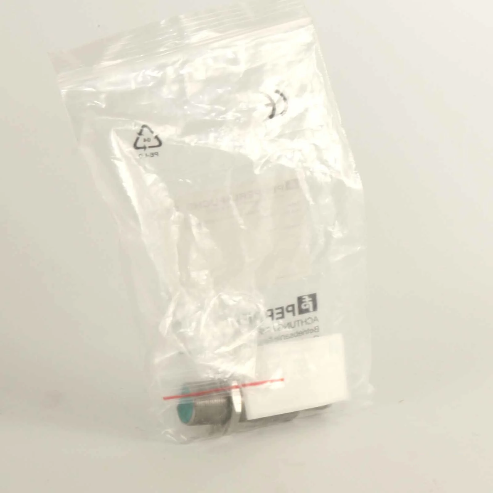 M18 inductive proximity sensor 282958 NJ5-18GM50-E2-V1 5mm | PNP