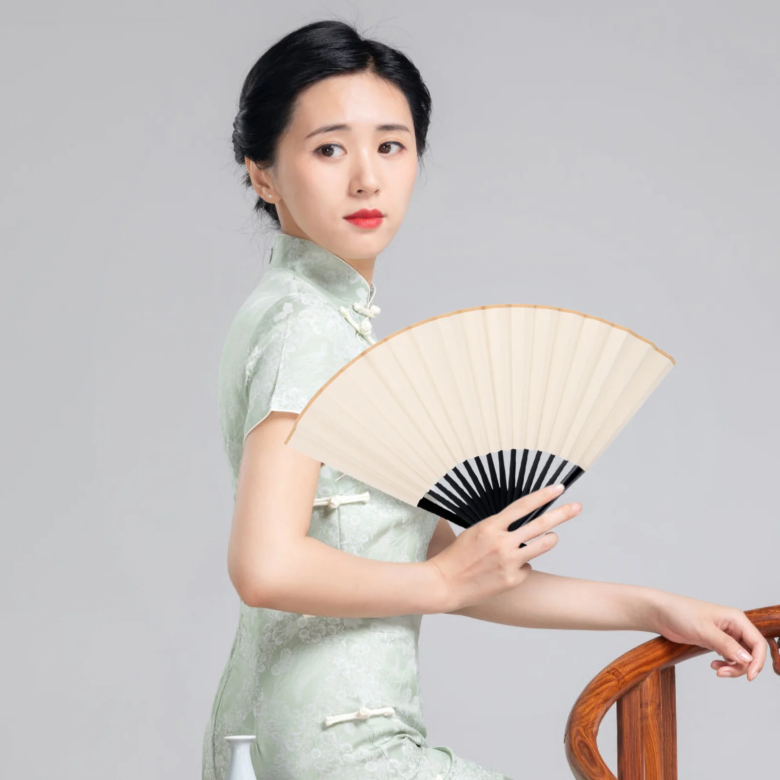 

2Pcs Handmade Fan Craft Supplies Blank Paper Fan Surface for DIY Lightweight Foldable Fans Easy to Shape and Decorate