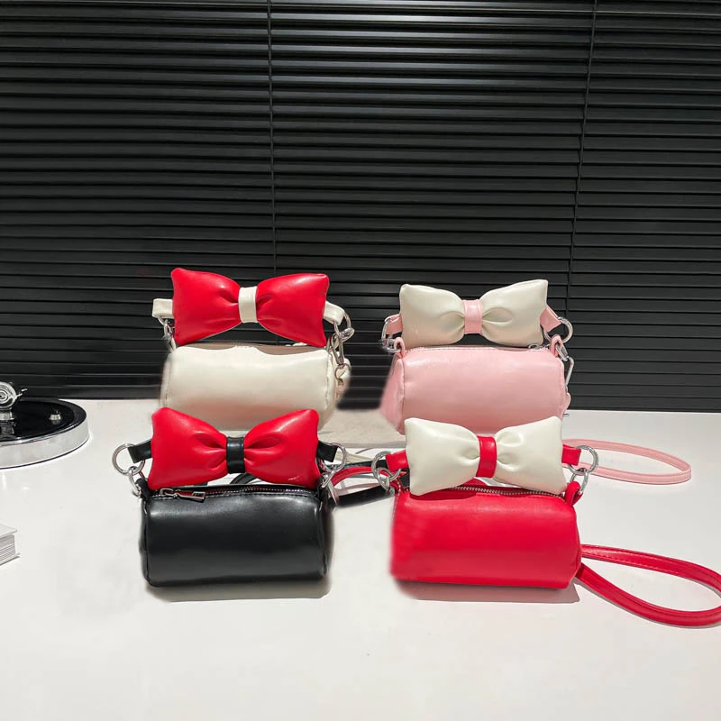

Creative Mini Bow Cylindrical Makeup Storage Bag Portable Lipstick Case Simple Stylish Crossbody Bag