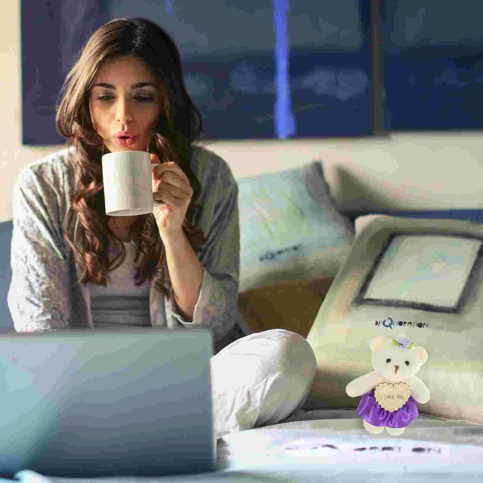 4 個のウェディングクマの装飾品 PP 綿の装飾花束人形ペンダント小さなクマの花卒業シーズンアクセサリー