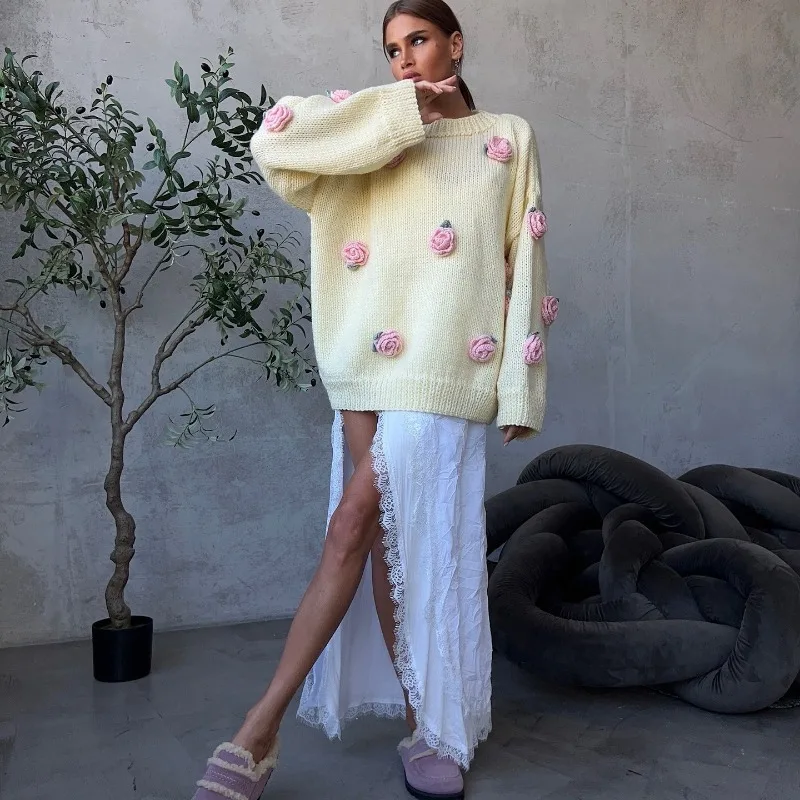 

American Fashion Three-dimensional Flower Pullover Sweater Round Neck Simple Autumn New High-end Sweater Ins Style