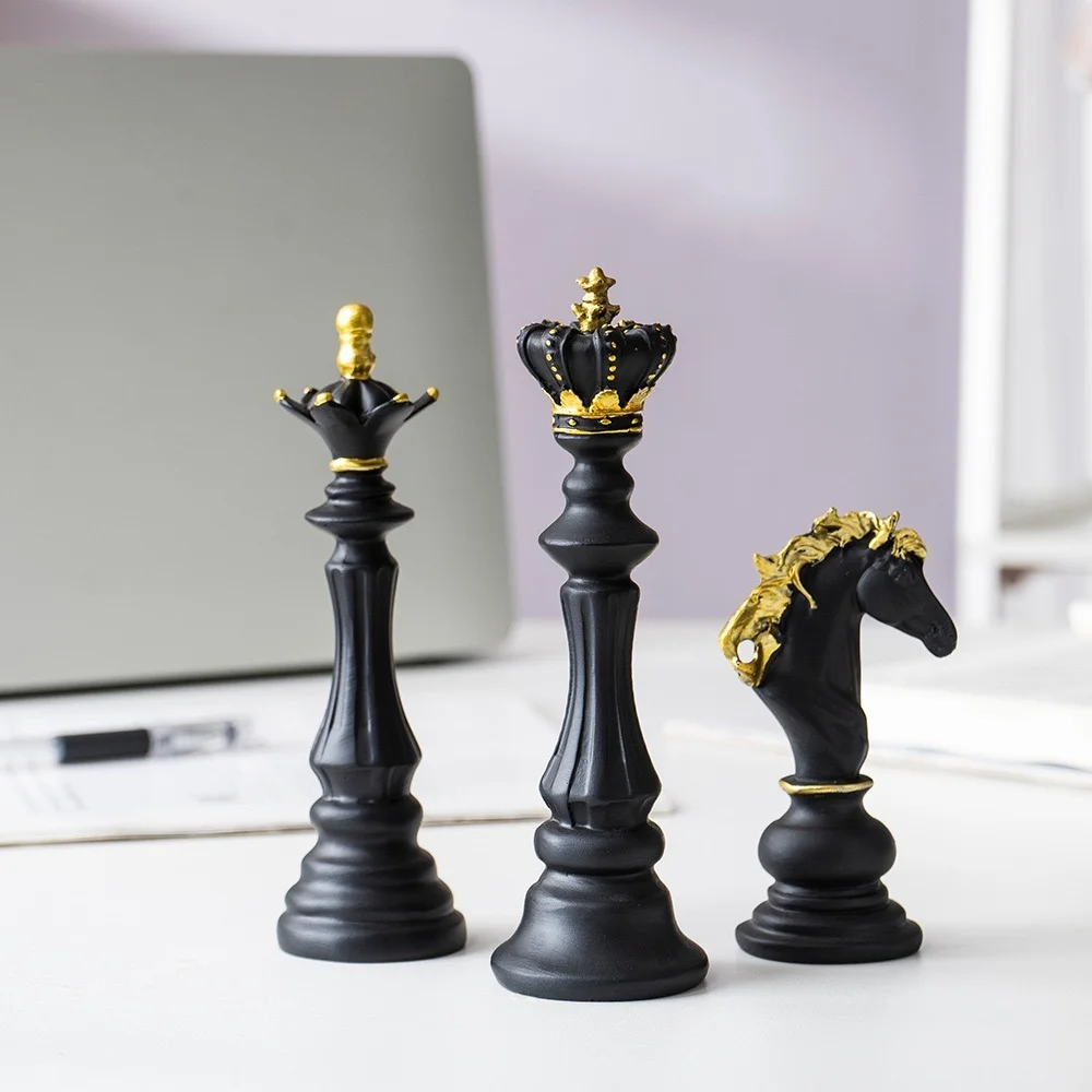 International Chess Resin Decorative Ornaments Home Interior Office Figurines King Queen Knight Statue Collection Objects