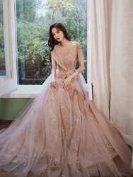 2024 Vestidos de dama de honor de lujo Manga casquillo Apliques de encaje Una línea Rosa polvoriento Brillante Boda Fiesta formal Vestidos de fiesta de noche