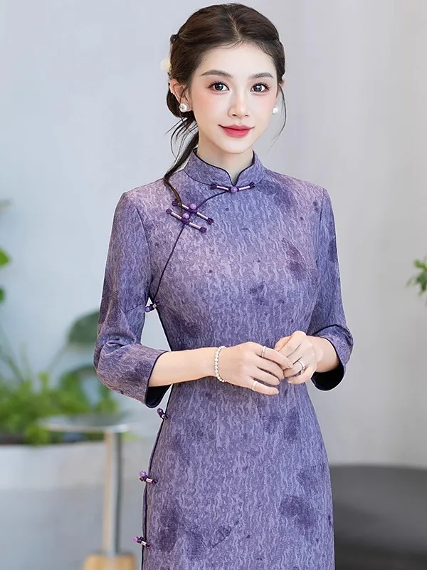 

Stunning New Chinese Sle Mid-Length Qipao Dr Revamped for Modern Wear Comfortable Breathable Floral Print