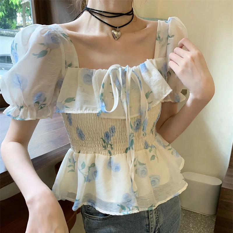 Summer Women's New French Floral Square Neck Bubble Short Sleeved Chiffon Shirt with Waist Cinched Hem Short Top