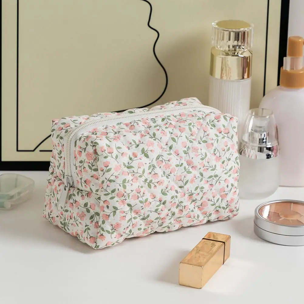 Hand-stitched Cosmetic Bag Floral Print Cosmetic Bag with Zipper Closure for Travel Toiletry Makeup Storage for Skincare