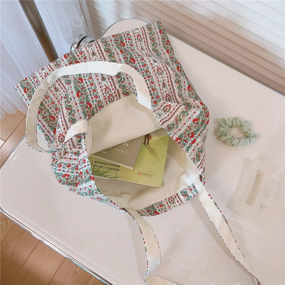 2024 Lightweight Canvas Shoulder Bag Spring Flower Floral Shoulder Bag Casual Forest Series Large Capacity Tote Bag