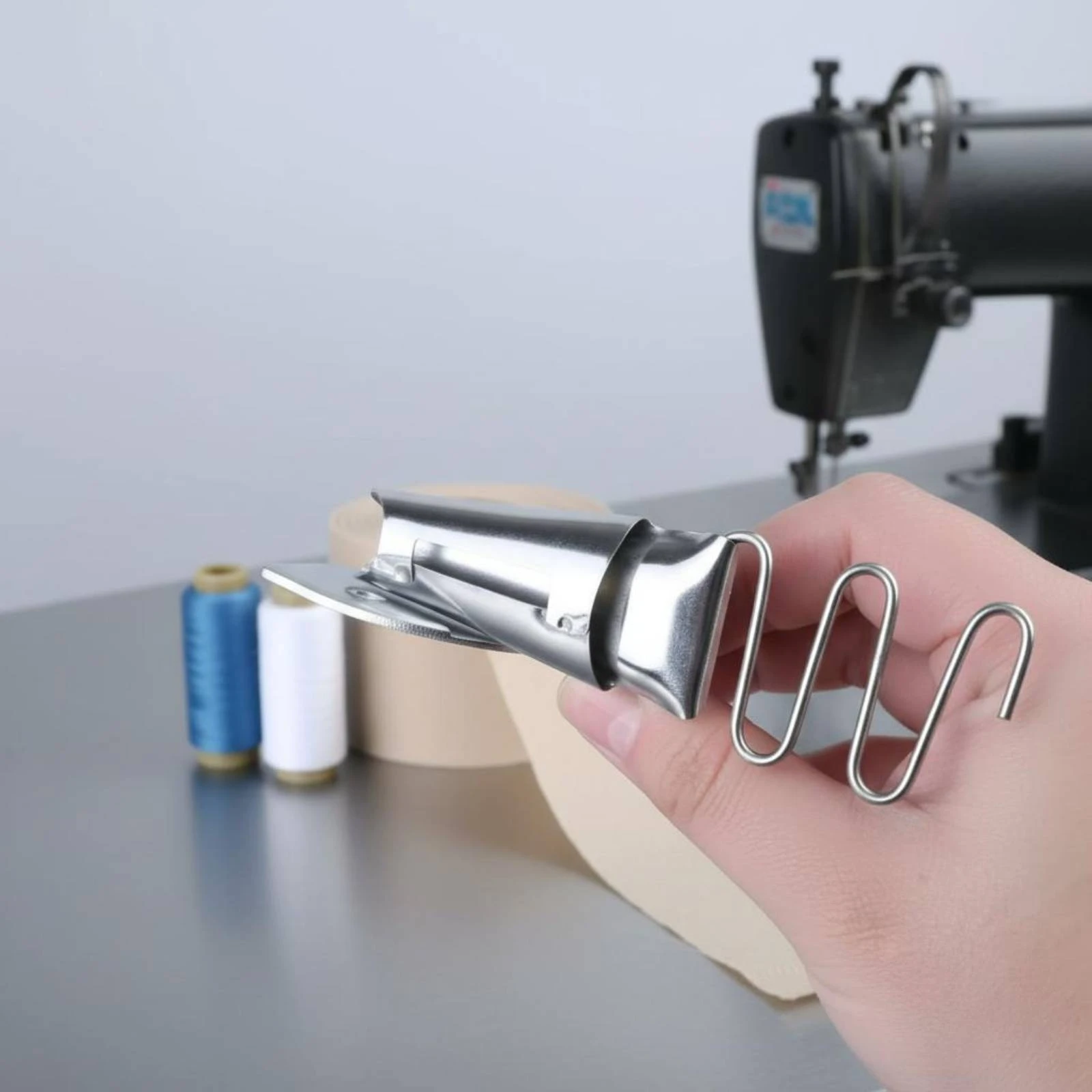 

Folding Binder Attachment Heavy Duty Double Fold Binder Attachment Easy Border Finishing Steel for Factory