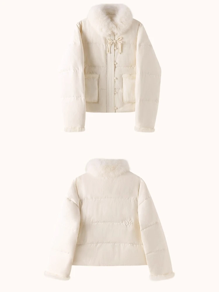 ALXNAN Beige Short Down Jacket for Women 2025 Winter New Warm Coats Fur Collar Pearl Buttons Design Elegant Female Jacket L51302