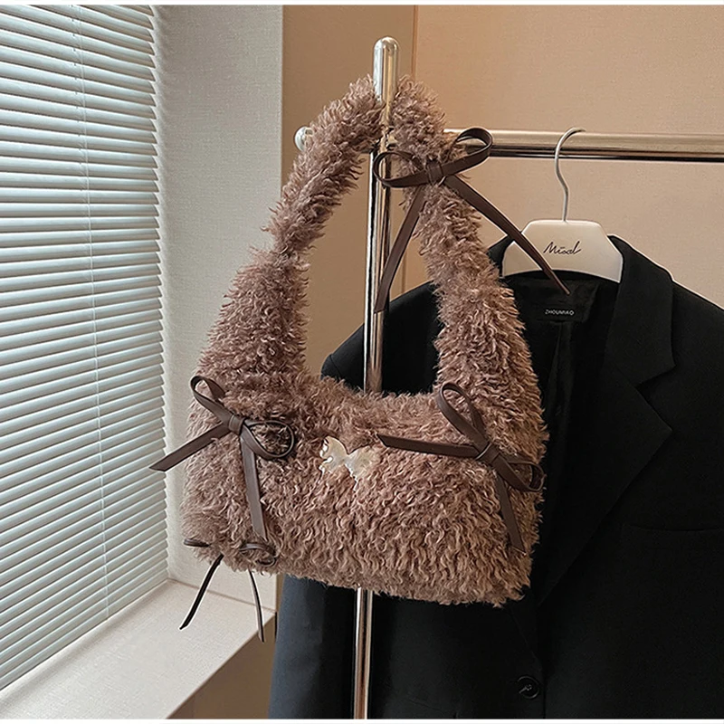 Flauschige Hobo-Schultertasche aus Kunstfell mit Schleife, minimalistische, lässige Handtasche mit Tragegriff für Damen, weiche Plüsch-Pendler-Tragetasche, Herbst/Winter – Detail 13