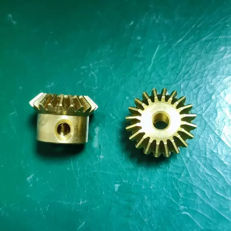 with Step 90° 1:1 Ratio Precision Hole Machining Small Module Gear 0.8M 20T Brass Straight Bevel Gear