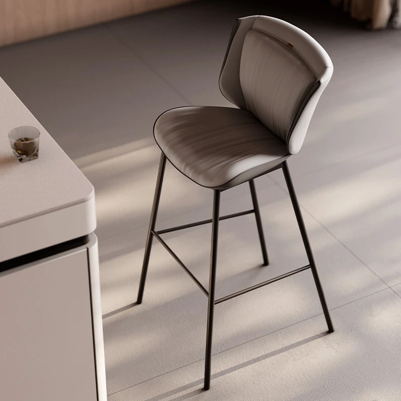كراسي بار للاستخدام المنزلي خفيفة فاخرة من الحديد المطاوع ومسند قدم عالي للمقهى وكراسي مكتب أمامية حديثة وبسيطة