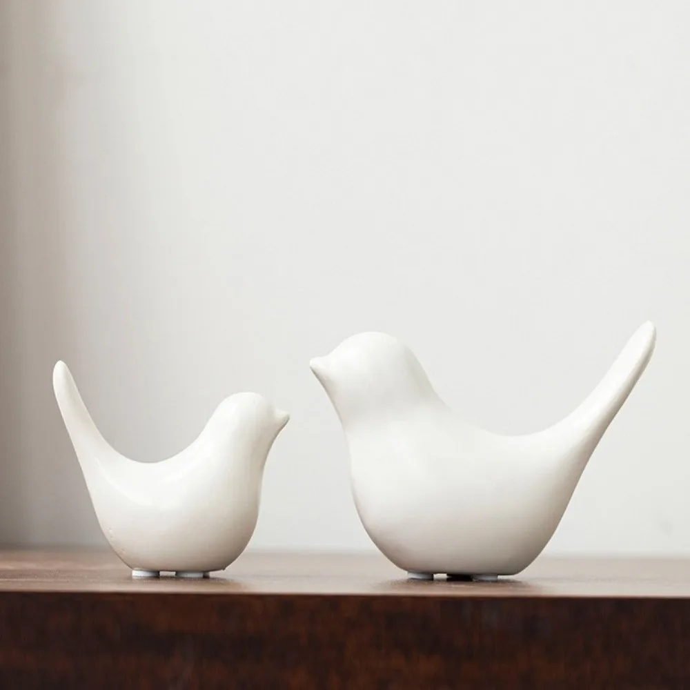 

New Nordic Style Bird Sculpture Modern Black White Bird Ceramic Figurines Art Deco Bookshelf Animal Statue Ornaments Living Room