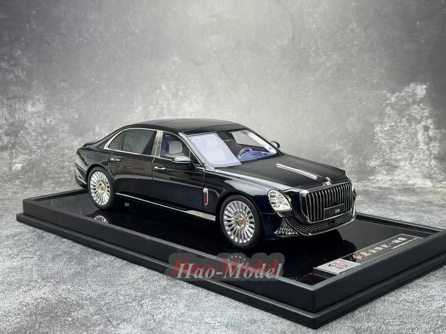 MH 1:18 For Hongqi Guoya resin seal Diecast Model Car Simulation Kids Toys Boys Birthday Gifts Hobby Display Collection Black