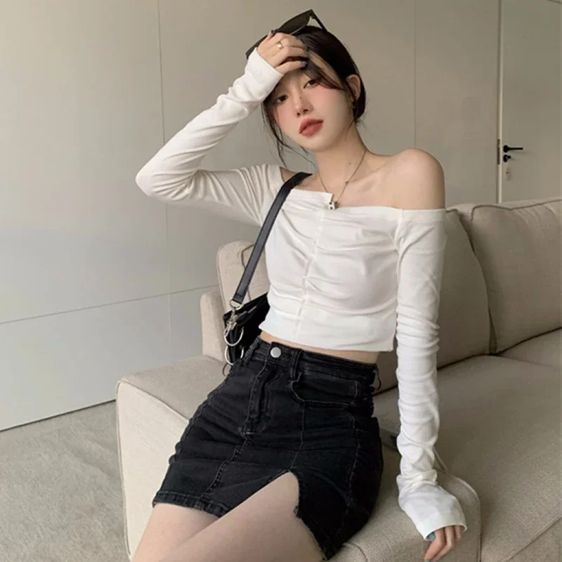 Jesienna seksowna bluzka z odkrytymi ramionami, wysokim stanem, krótki top damski z długim rękawem, modny design.