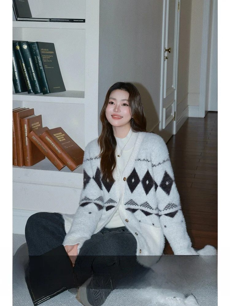 

plus Size Knitted Cardigan Scarf Set Women's Winter Warm Loose Fit Diamond Patterned Two-Piece Sle Casual V-Ne Long Sve