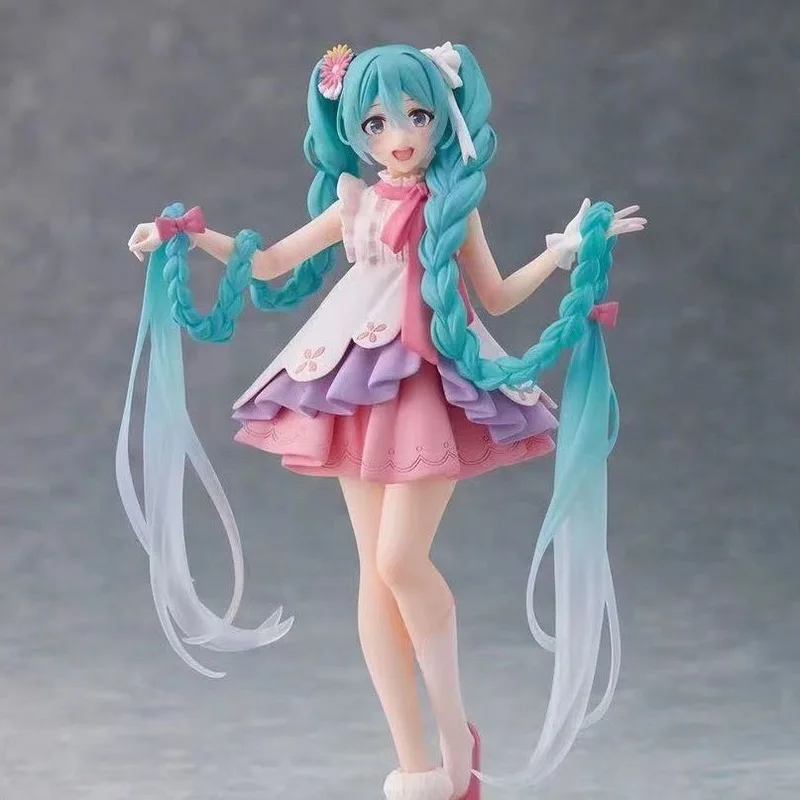 

Hatsune Miku Figure Rapunzel Fairy Tale Wonderland Anime Desktop Case Decor Collectible Model Gift for Fans