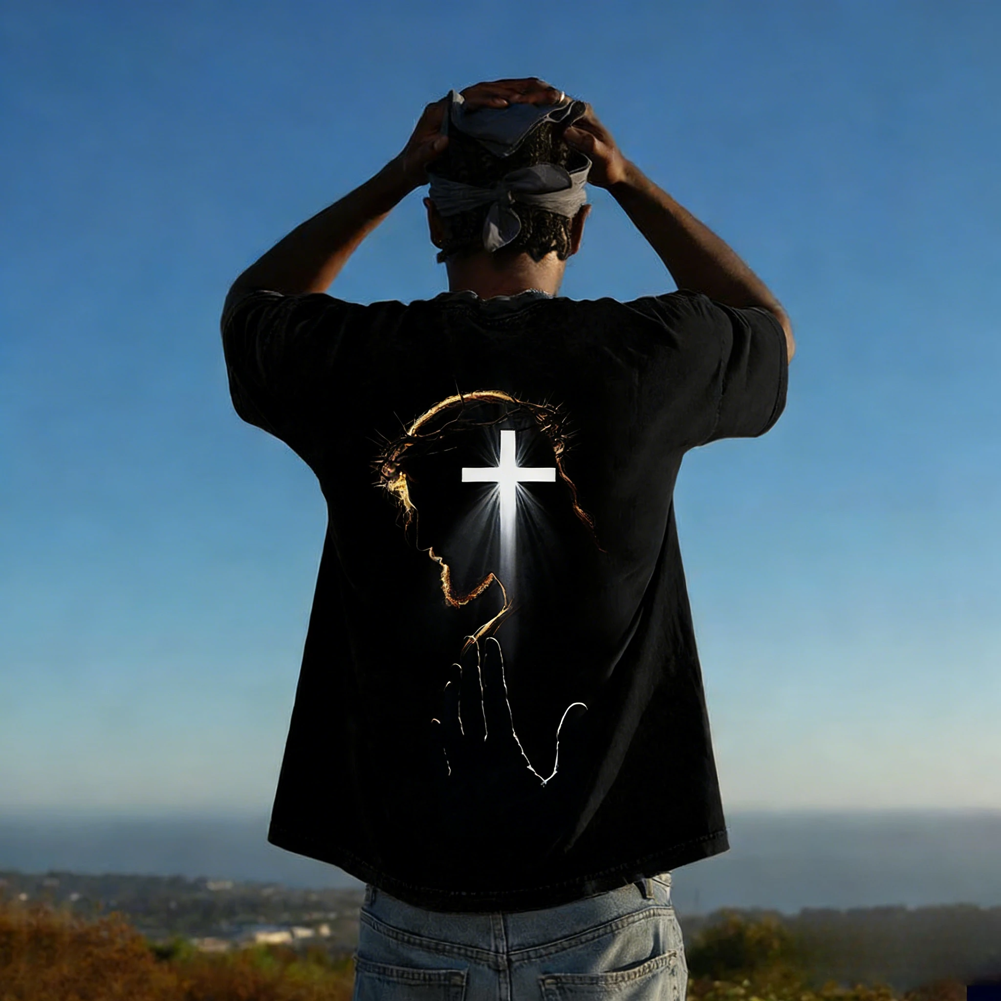 

A Black, Pure Cotton, Fashionable Pattern of Christ God on A Men's T-shirt with The Silhouette of The Holy Cross