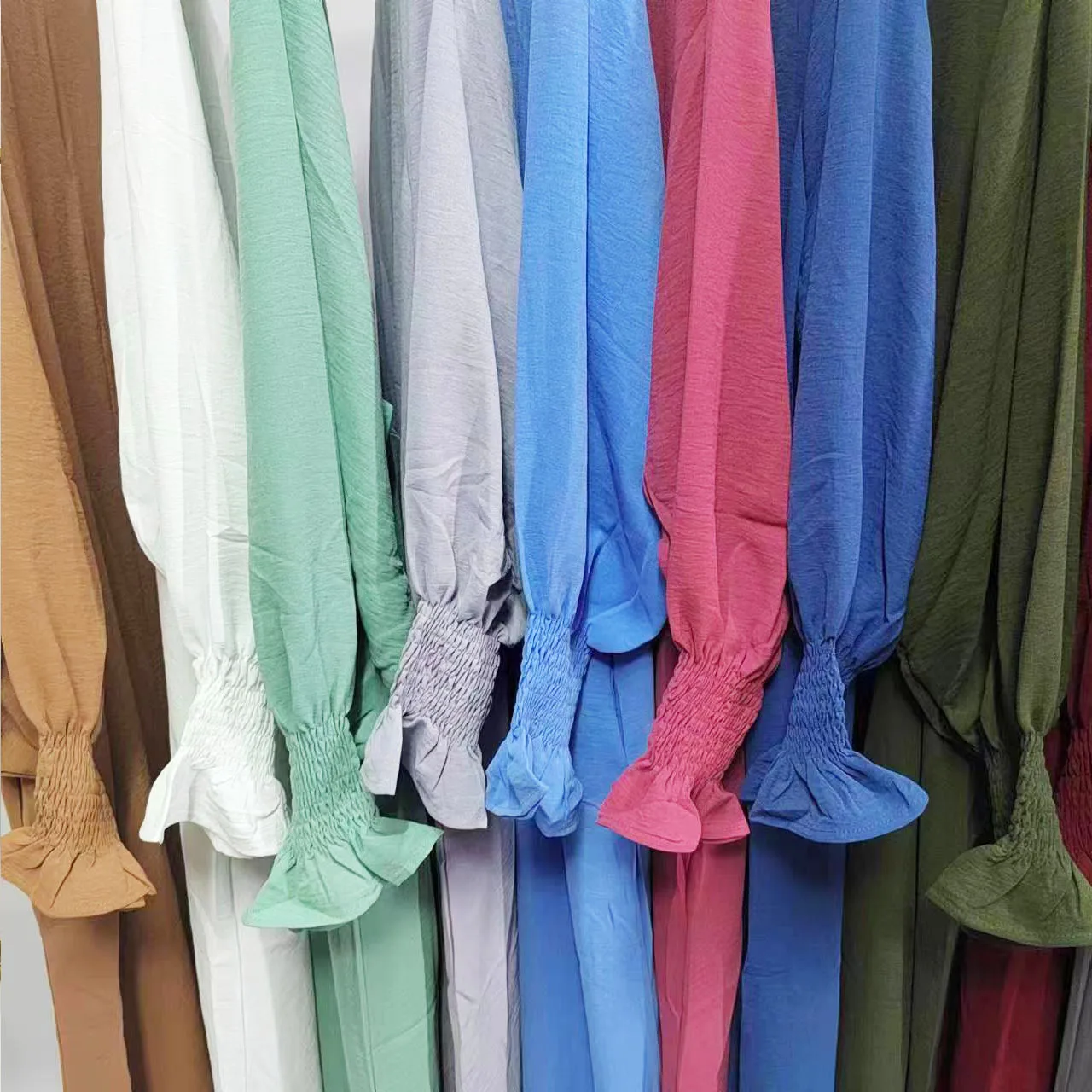 ชุดเดรสยาวสีพื้น รุ่น FY24930 สไตล์ดูไบ สำหรับผู้หญิง ใส่สบาย เหมาะกับทุกสภาพอากาศ