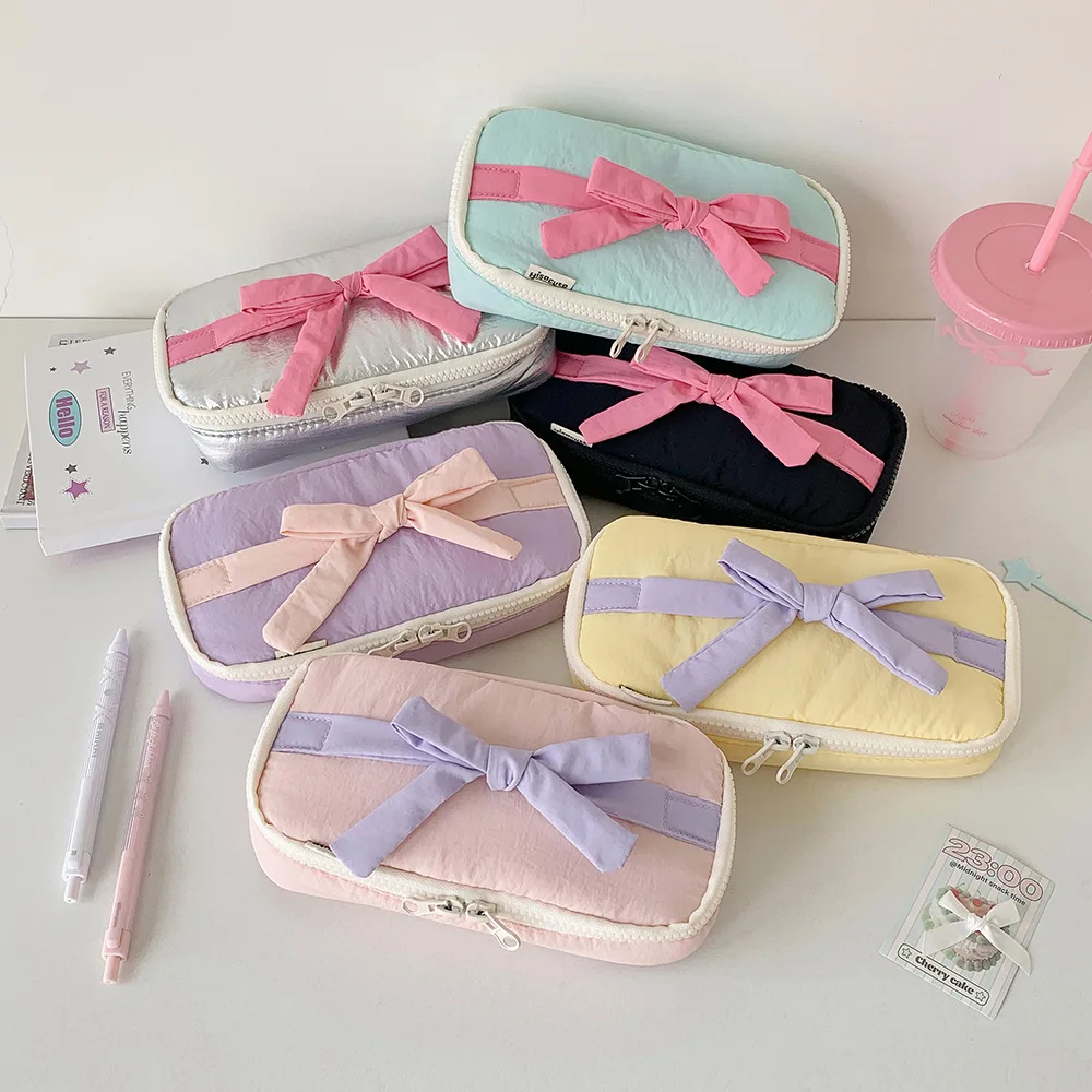 مقلمة قلم رصاص ناعمة من Pastel Balletcore للفتيات على شكل فيونكة قرطاسية ذات سعة عالية وسحاب لحقيبة مستحضرات التجميل