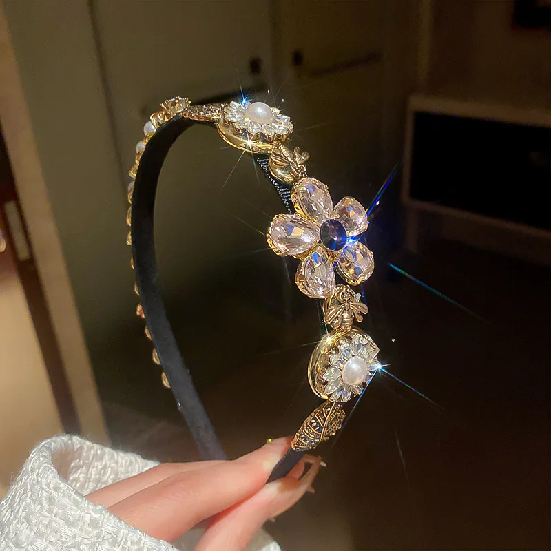 

2023 New Flower Bee Rhinestone Headband Pearl Baroque Crystal Hairband Luxury Retro Thin Hair Hoop For Women Girls