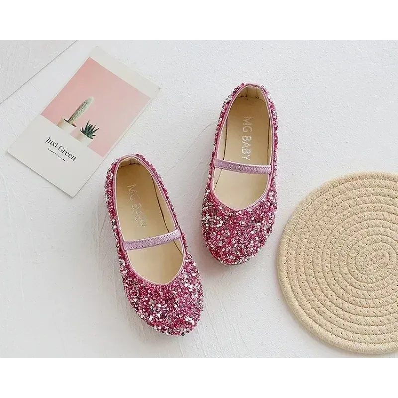2025 Frühling 1 bis 12 Jahre alte Mädchen-Kleiderschuhe Beauty Pointed Toe Teen Girl Lederschuhe Bling Princess Hochzeitsschuhe – Detail 8