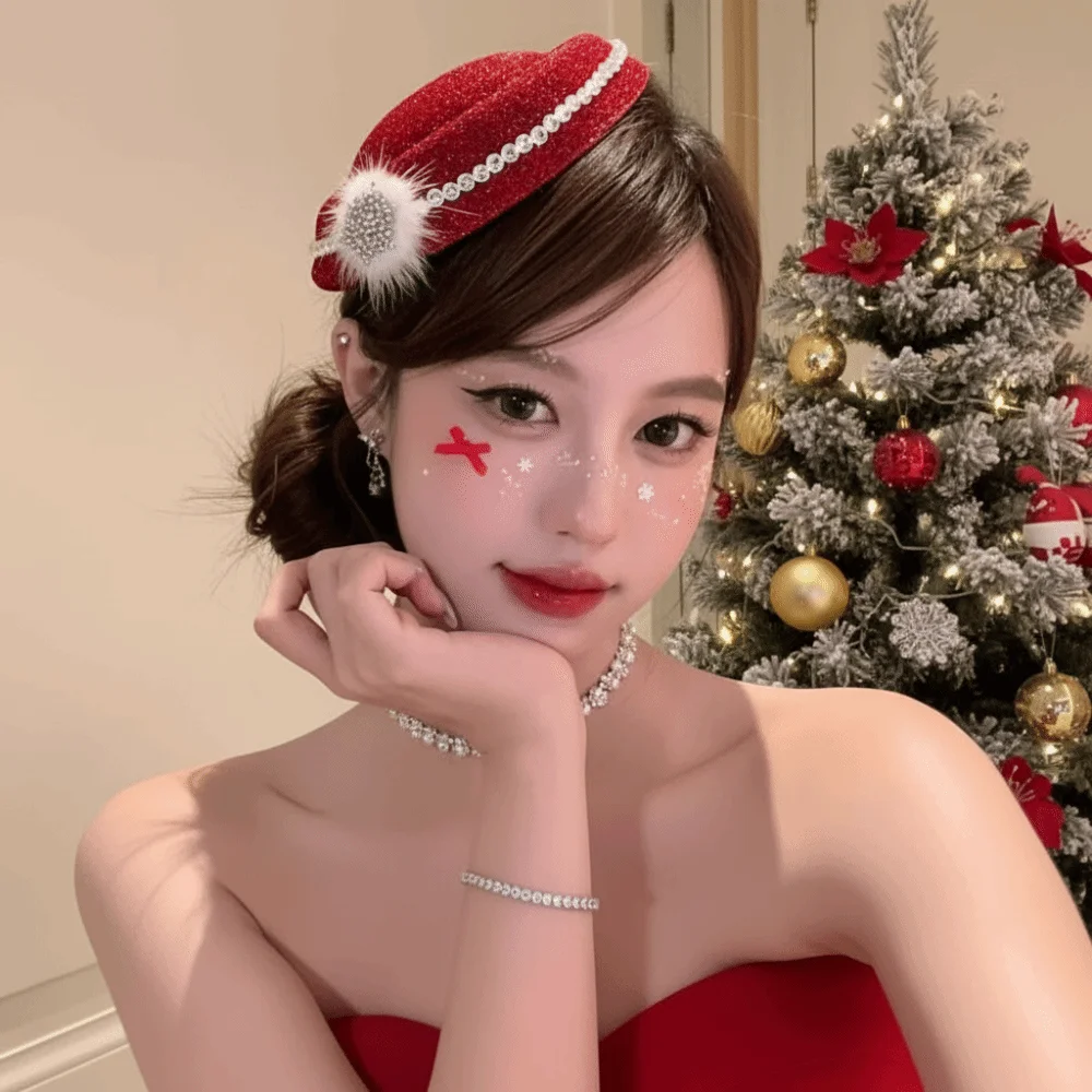Boina sombrero de fieltro pinza para el pelo sombrero Formal Rhinestone sombrero de copa rojo horquilla copo de nieve sombrero decoración diadema tocado sombrero Navidad