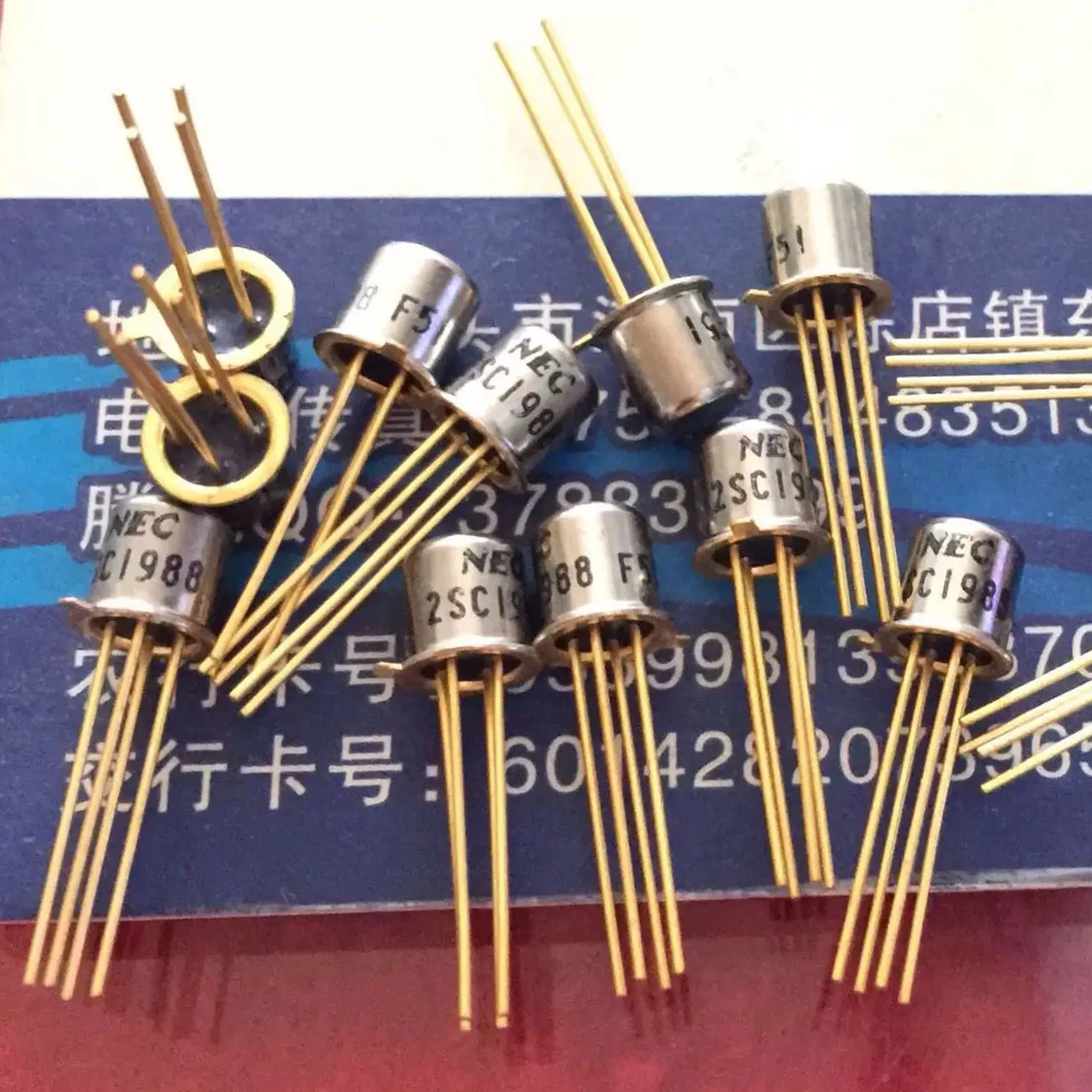 

New Original 1Pcs 2SC1988 C1988 DIP Transistor In Stock Good Quality