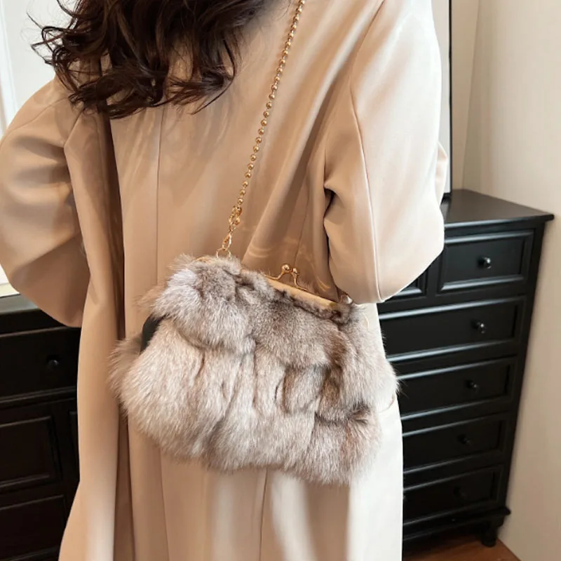 Winter Fox Fur Bag Women's Bag Fashion Handbag Ladies Bags Purses Women Shoulder Bag Real Silver Fox Fur Messenger Bags