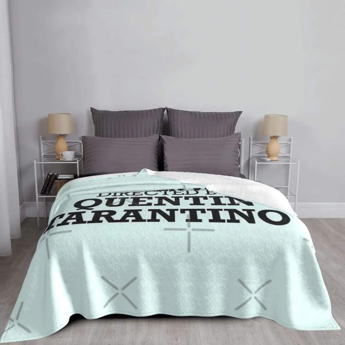 クエンティン・タランティーノ監督、クイーンベッドのブランケットベッドスプレッド