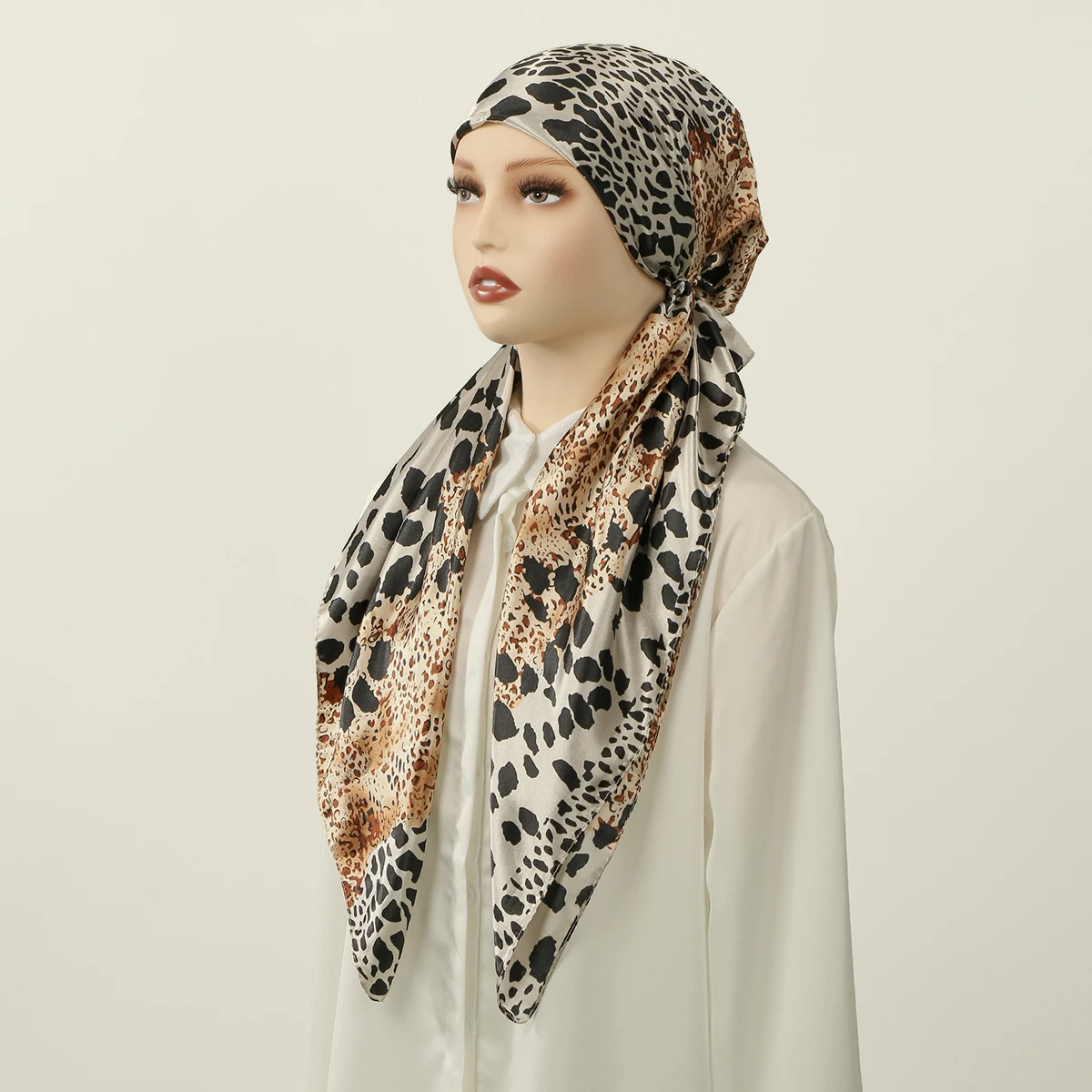 

Атласная шелковая шляпа с леопардовым принтом, женская мусульманская шляпа-хиджаб, женский модный мгновенный шарф, исламский тюрбан, бандана, платок, повязка на голову