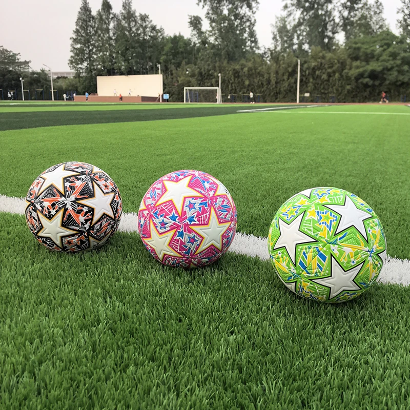 Pallone da calcio taglia 5, pallone ufficiale economico per allenamento all'aperto per adulti, alta elasticità, resistenza all'usura, tecnologia incollata termicamente