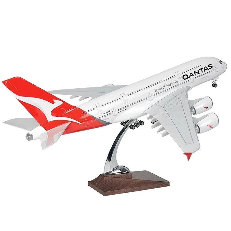 Imagem -06 - Escala 50.5cm Avião Airbus A380 Qantas Airbus Modelo de Linha Aérea w Luz e Roda Diecast Plástico Resina Avião para a Coleção 160