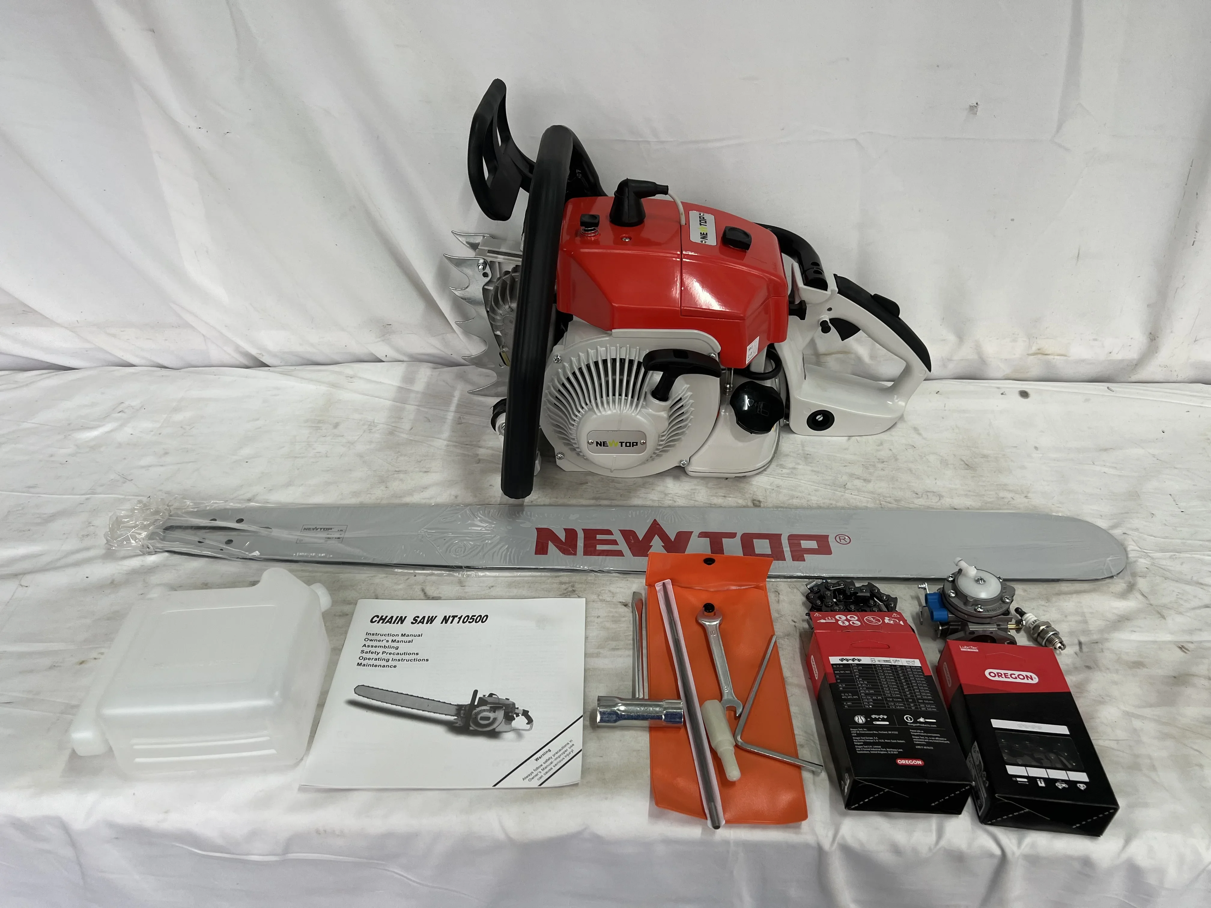 Professional Chainsaw With AV Handle 105CC Petrol Chainsaw For Sale