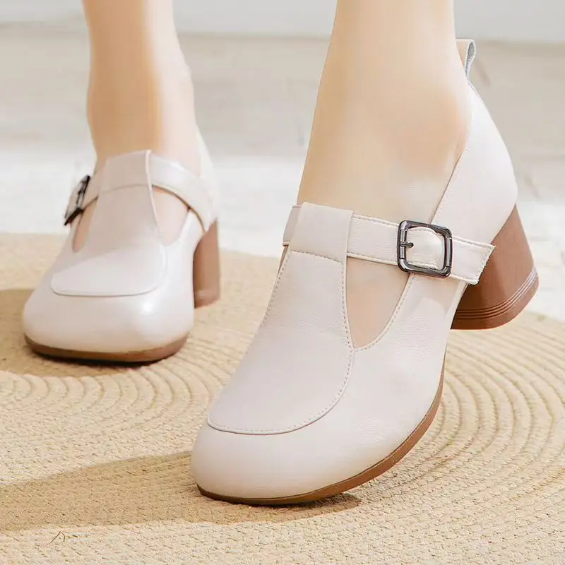 

Women Leather Block Heel Casual Shoe Spring Autumn New Loose Round Toe Soft Sole Lightweight Middle Aged And Elderly Nude Shoes