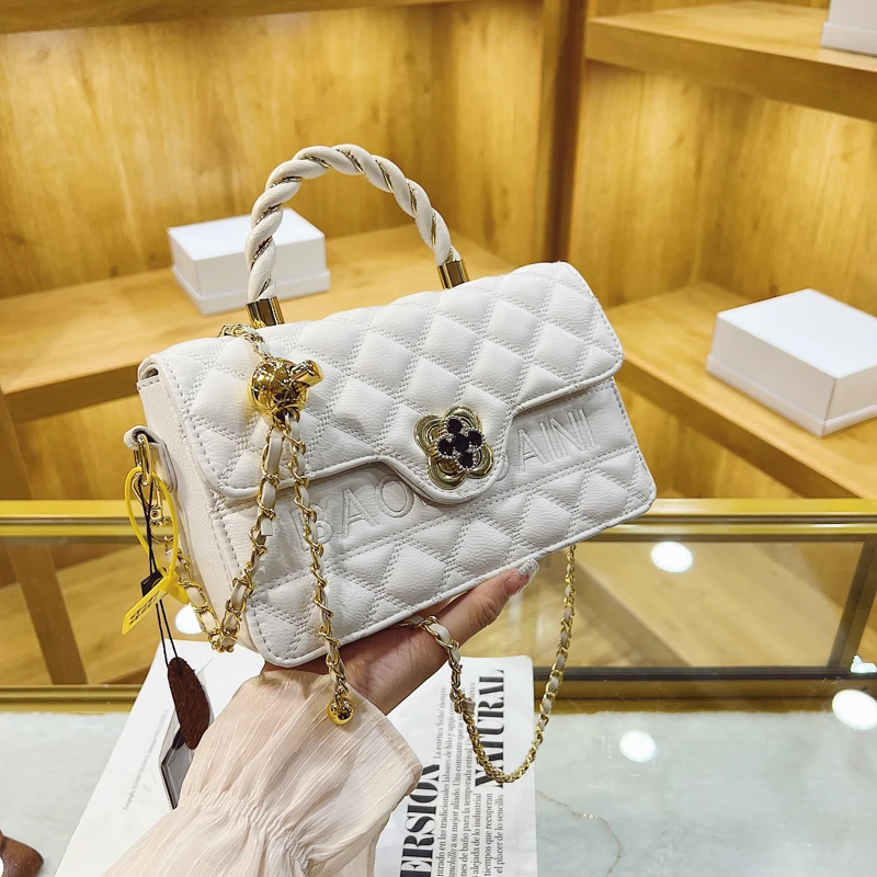 

Compact Essential Trail Bag Women Multifunctional Shoulder Handbag Minimalist For Essentials