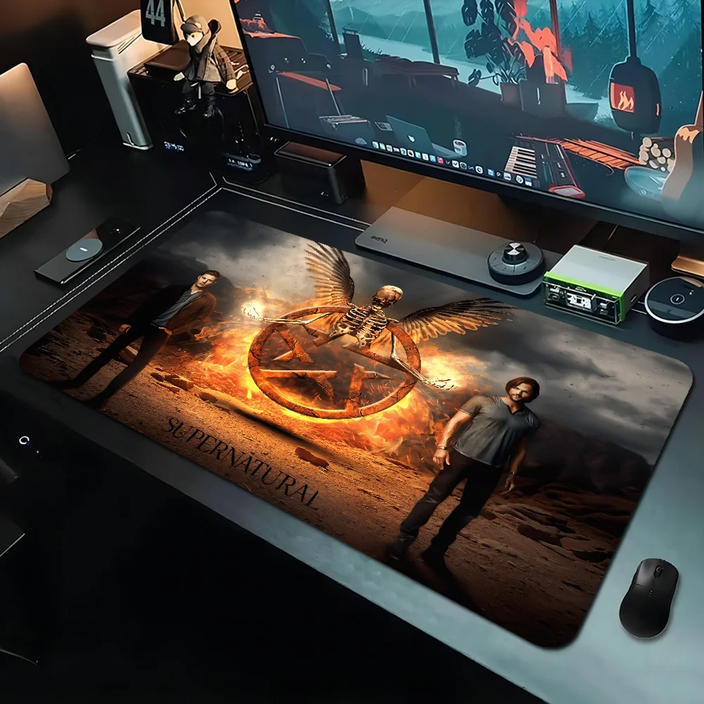 خارق SPN دين وسام المضادة للانزلاق الجدول حصيرة طالب ماوس ألعاب الكمبيوتر لوحة المفاتيح ألعاب الوسادة للكمبيوتر ماوس السجاد