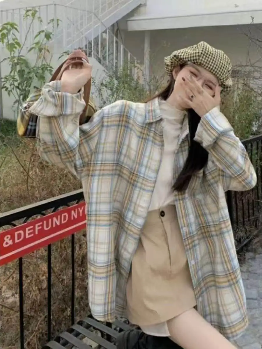 

Fashionable Plaid Casual Shirt Women's Style 2026 New Early Spring Design Sense Shirt Coat Korean Version Loose Fit Long Sleeve