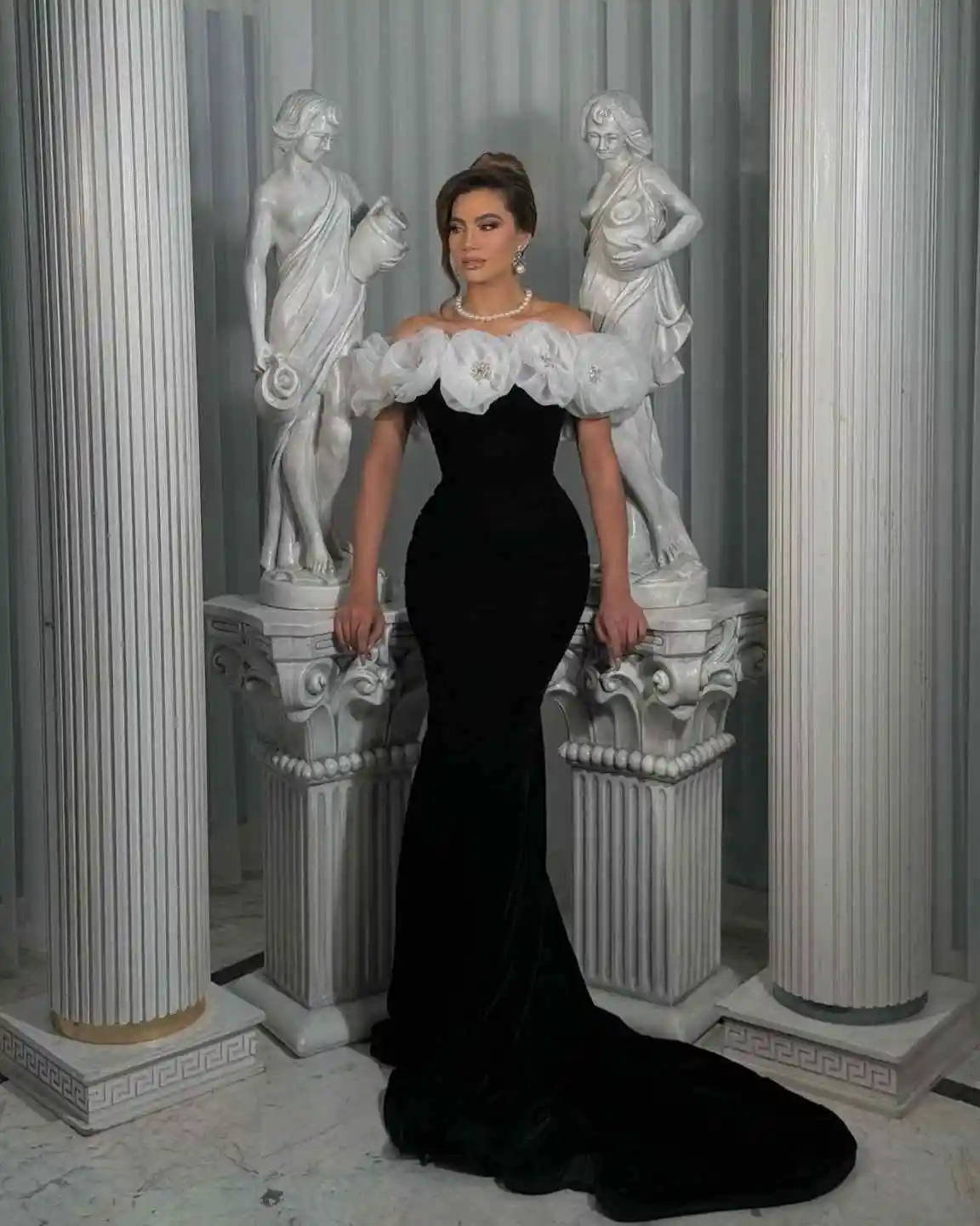 فساتين سهرة أنيقة حورية البحر بدون أكمام مع 3D الأزهار عارية الذراعين ثوب المحكمة فساتين الحفلات Vestido De Noite مخصصة