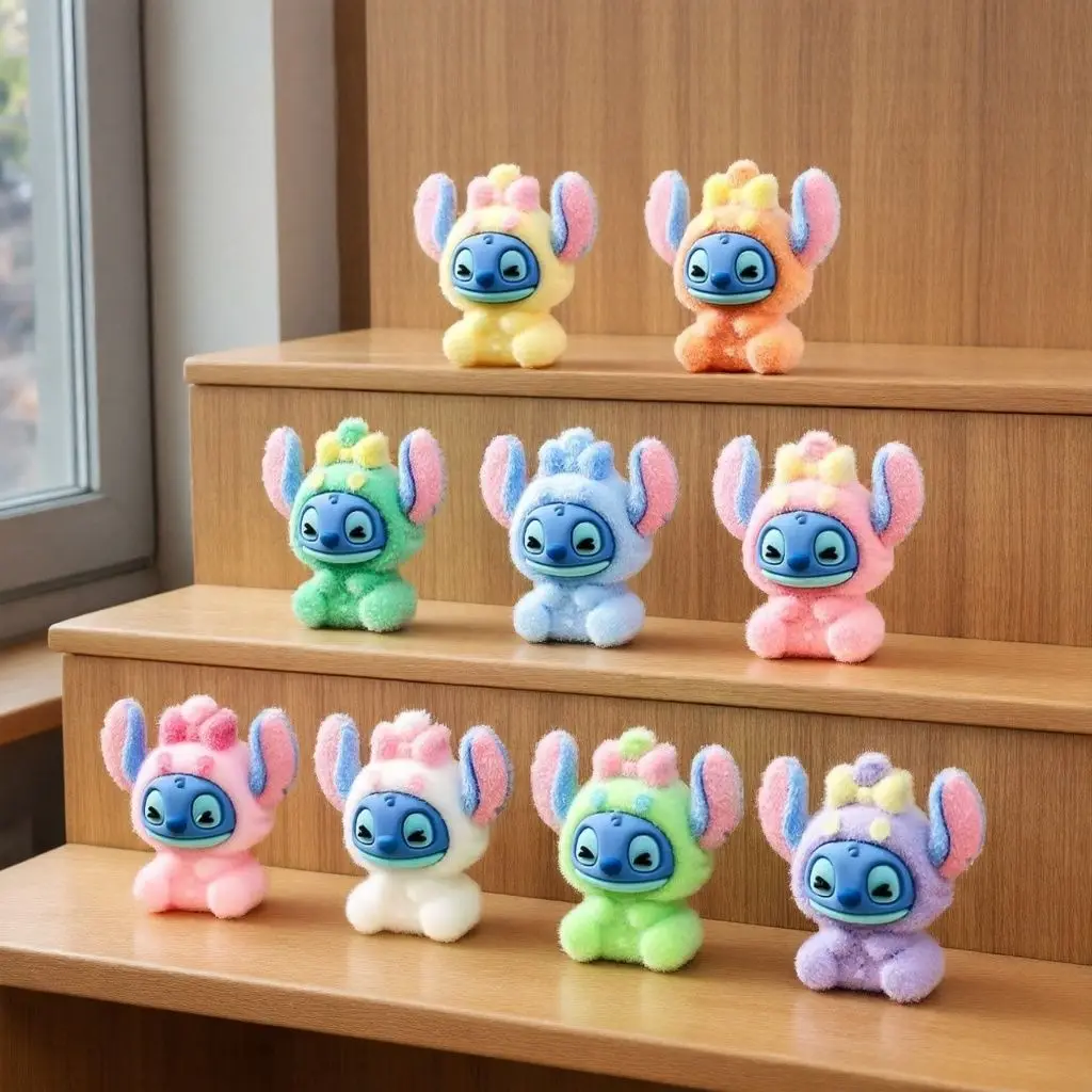 9 pz/set Mini Per Stitch Ornamenti Figura Giocattolo Del Fumetto Figurine Decorazione Del Desktop Modello Ornamenti Giocattoli Delle Ragazze Dei Ragazzi Regalo Di Natale