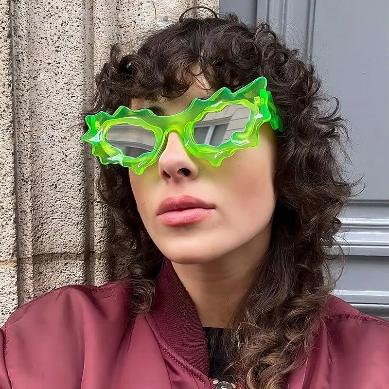 Retro Irregular Cat Eye Sunglasses Men and Women Trendy Personality Candy Color Transparent Green Alien Exaggerated Sunglasses