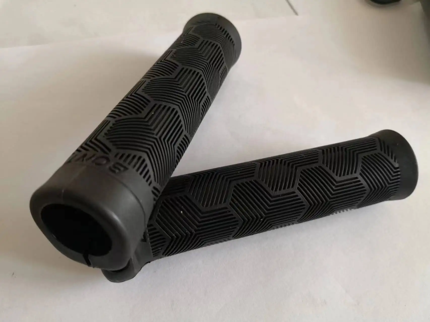 bicycle grip for Trek Bontrager XR Trail Comp bicycle handlebar grip 1pair