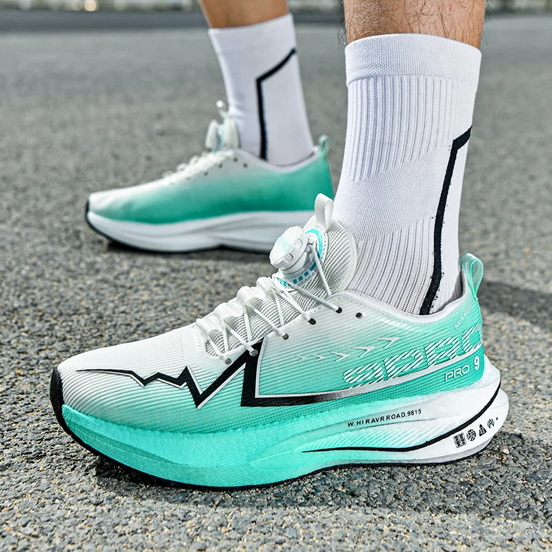 

Новая модель 2026 года: Мужские ультралегкие кроссовки для бега с вращающейся застежкой, разноцветные, с высокоэластичной подошвой «попкорн»