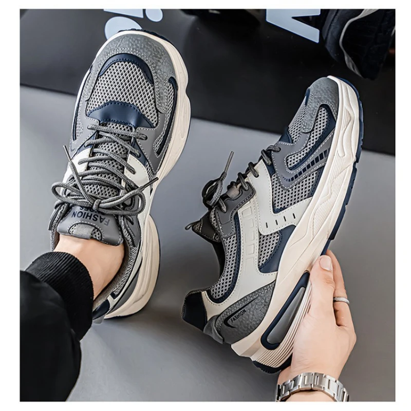 Men's Fashion Sports Casual Shoes Breathable Four Seasons Soft Soled Comfortable Outdoor Running Shoes Student Lace Up Sneakers