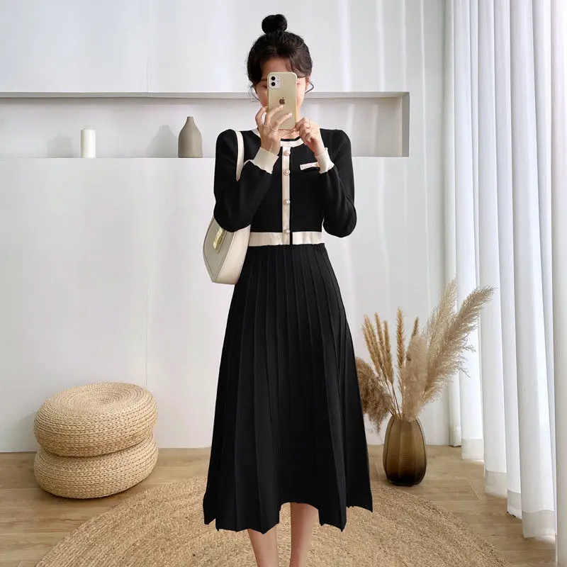 

Xiaoxiangfeng Elegant Celebrity Knitted Dress Women's Autumn Winter New Round Neck Waist Slim Over Knee A-line Mid Length Skirt