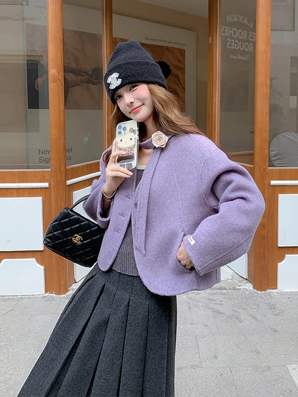 Lila Schöner Blumen-Seidenwollmantel für Damen, Herbst-Winter Neuheit, Doppelseitiger Kamerarock-Pullover, Koreanischer Stil für Pendler