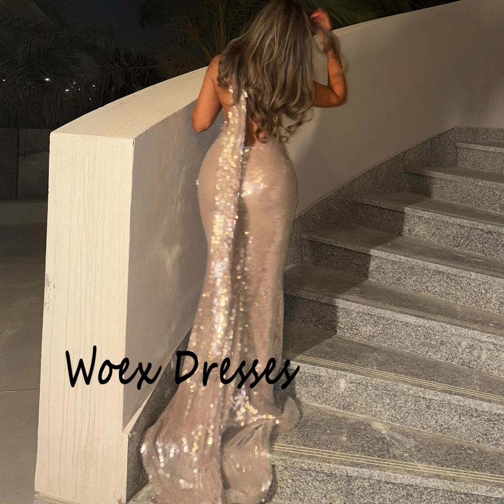 Abito da sera formale con paillettes con scollo a V personalizzato Abito da festa con strascico scintillante senza maniche Abito da ballo lungo fino al pavimento per le donne